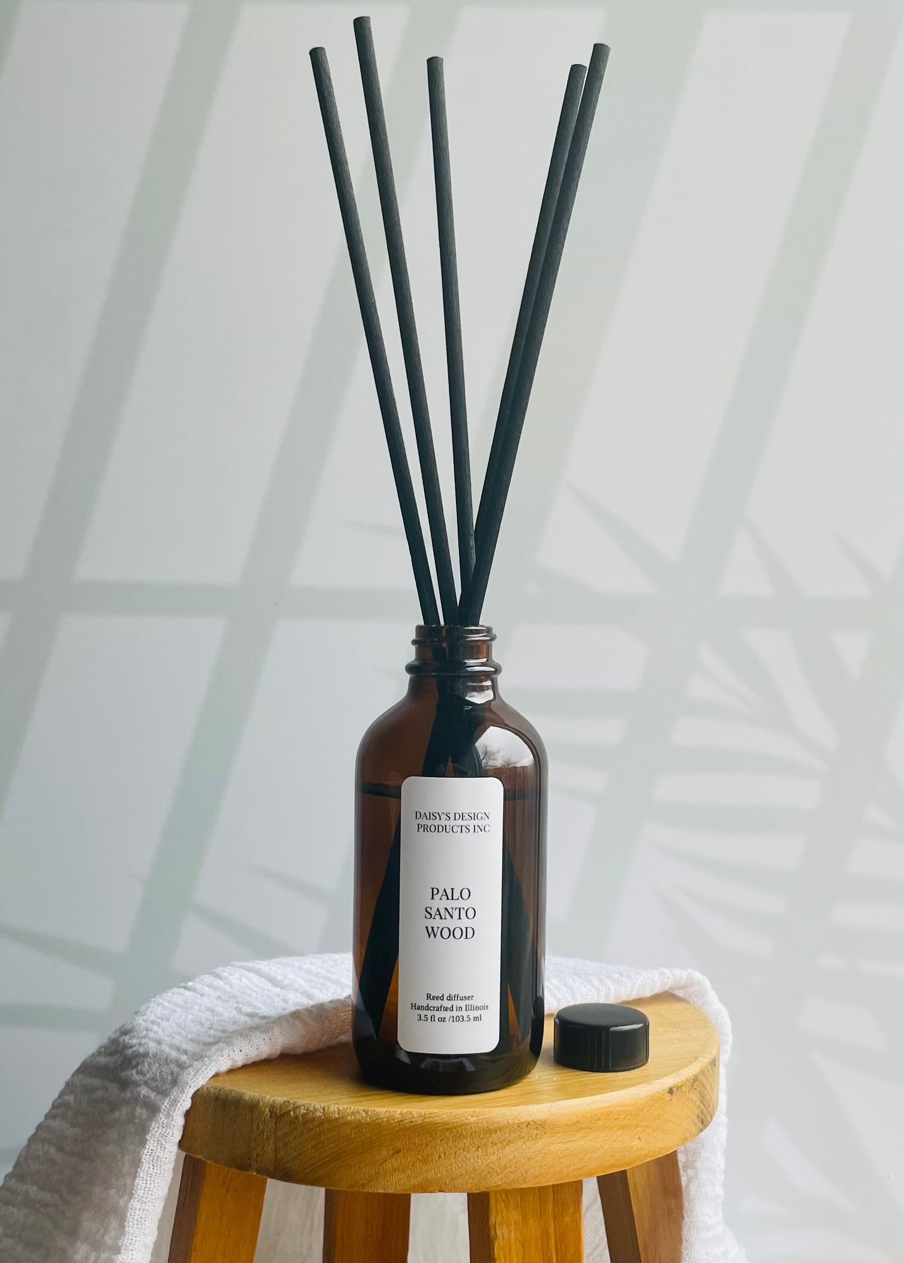 Palo Santo Wood / Reed Diffuser – Daisy's Design Products Inc.